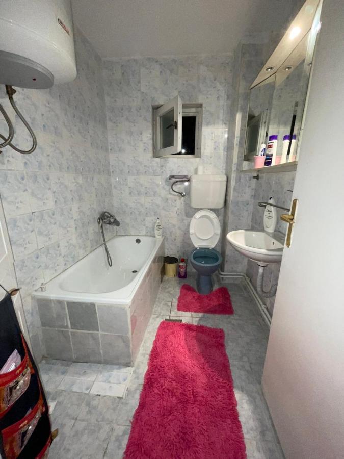 Apartman City 图兹拉 外观 照片
